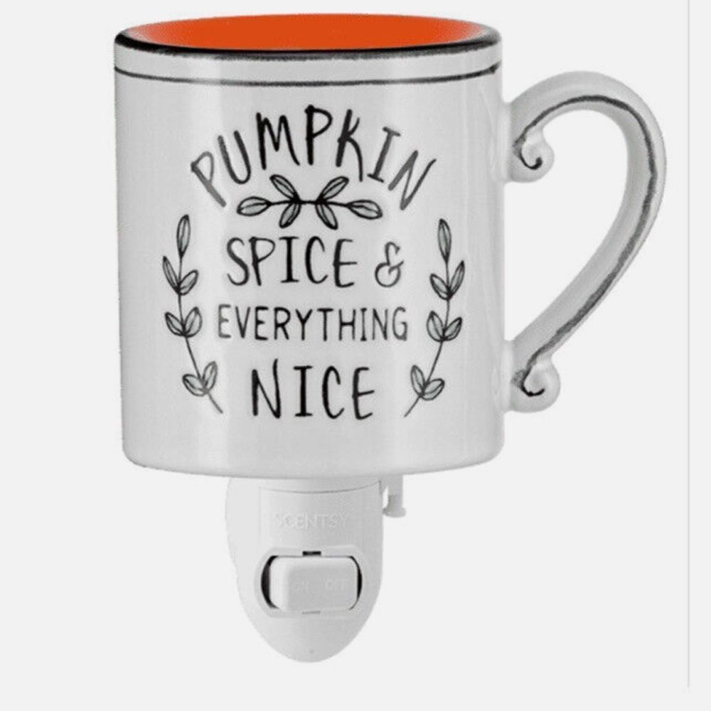 Scentsy Everything Nice Wax Warmer Wall Plug In